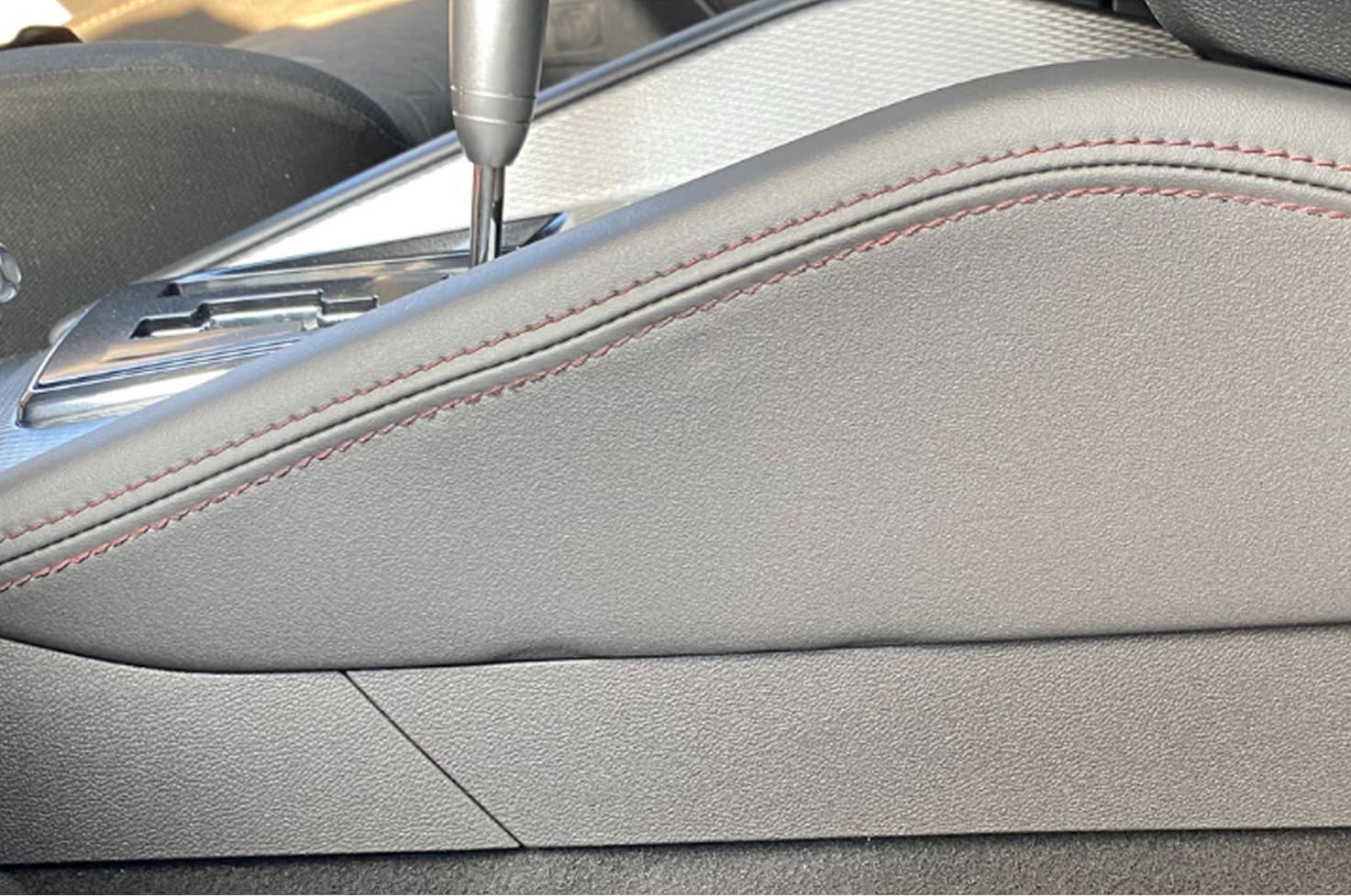 Vehicle damage before cosmetic repair in Philadelphia PA