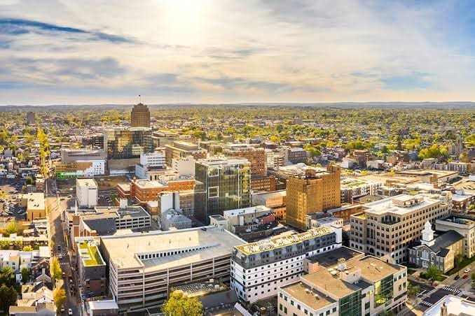 Downtown Allentown PA skyline, home to Dye It Rite mobile car detailing and auto detailing services